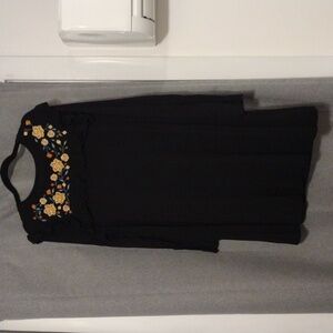 Cupio Black Dress with Colorful Embroidery